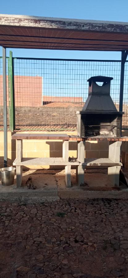 Casa Rural Vega Alta Madridejos Bagian luar foto